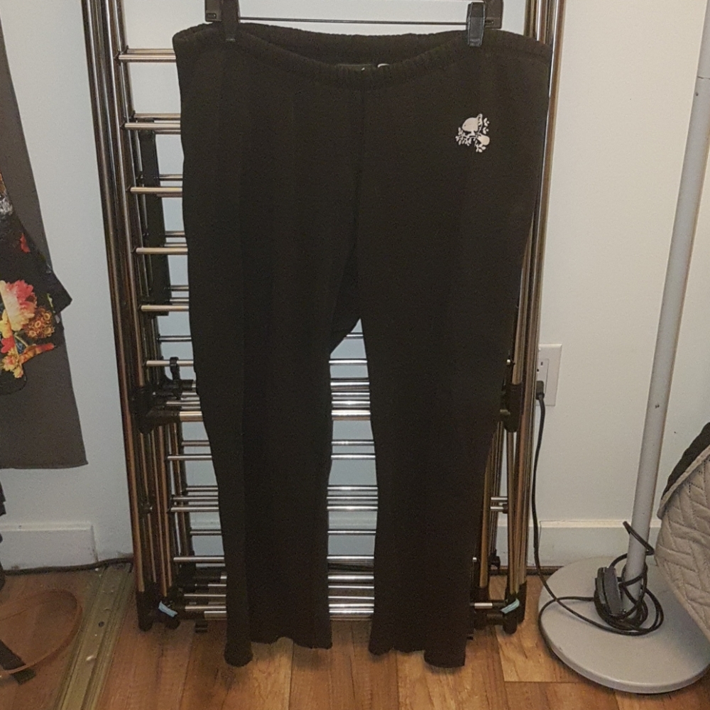 Sweat pants